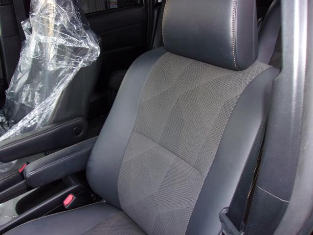 エスティマ アエラス　プレミアム　１０インチＳＤナビ地デジ／Ｂｌｕｅｔｏｏｔｈ／バックカメラ／後席１１インチフリップダウンモニター／両側電動スライド／オプション前後スポイラー／黒ハーフレザーシート／パワーバックドア／衝突軽減ブレーキ（43枚目）