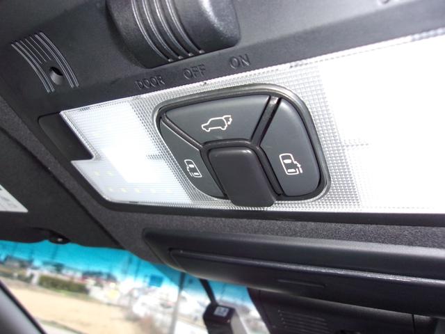 エスティマ アエラス　プレミアム　１０インチＳＤナビ地デジ／Ｂｌｕｅｔｏｏｔｈ／バックカメラ／後席１１インチフリップダウンモニター／両側電動スライド／オプション前後スポイラー／黒ハーフレザーシート／パワーバックドア／衝突軽減ブレーキ（50枚目）