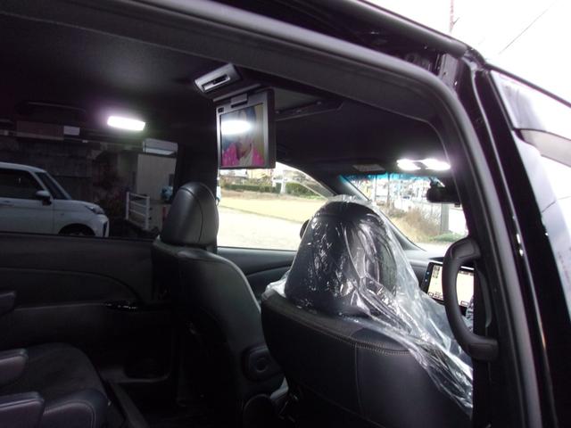 エスティマ アエラス　プレミアム　１０インチＳＤナビ地デジ／Ｂｌｕｅｔｏｏｔｈ／バックカメラ／後席１１インチフリップダウンモニター／両側電動スライド／オプション前後スポイラー／黒ハーフレザーシート／パワーバックドア／衝突軽減ブレーキ（52枚目）