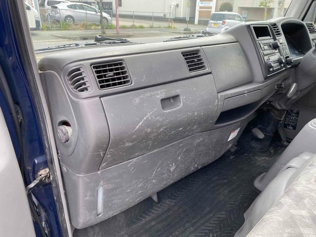 タイタントラック ロングダンプ　高床　３トン　４６００ｃｃディーゼル　ダンプトラック　ＭＴ　後輪ダブル　エアコン　パワーウィンドウ　運転席エアバッグ（65枚目）