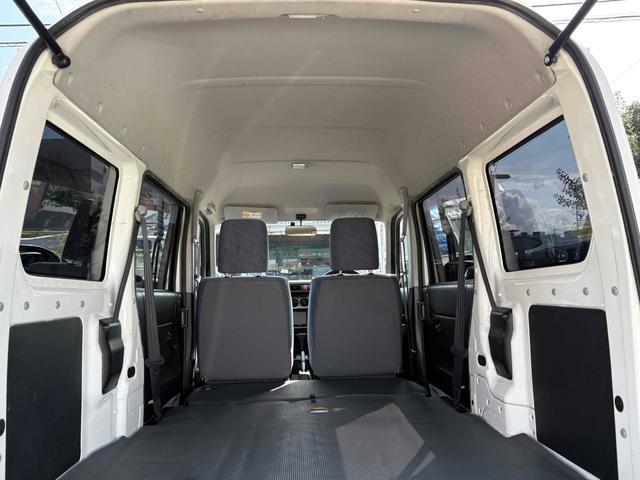 アクティバン SDX AT ETC バックカメラ 両側スライドドア キーレスエントリー エアコン 運転席エアバッグ 助手席エアバッグ 記録簿 CD DVD再生 USB ミュージックプレイヤー接続可(42枚目)
