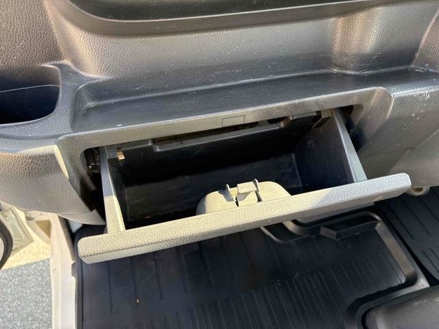 アクティトラック アタック　４ＷＤ　デフロック　ウルトラロー　ウルトラリバース　ＭＴ　キーレスエントリー　エアコン　パワステ　パワーウィンドウ　運転席エアバッグ（47枚目）