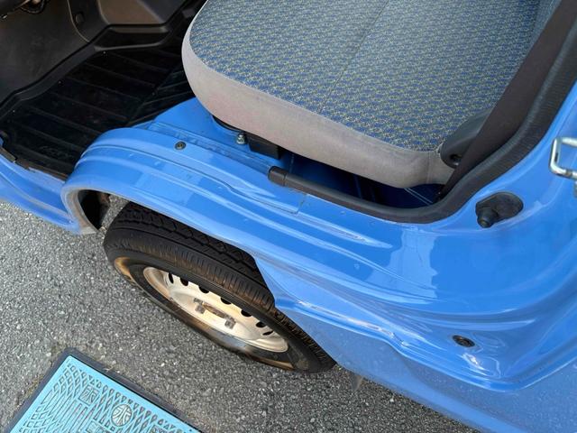 アクティトラック SDX 4WD 三方開 MT キーレスエントリー エアコン パワステ パワーウインドウ(50枚目)