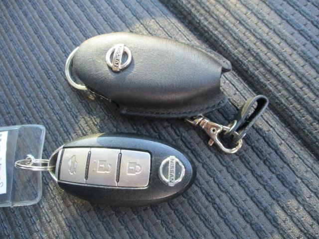 250GT タイプP HDD地デジナビ Bluetooth HDD地デジナビ Bluetooth オートエアコン 電動格納ウィンカーミラー サンルーフ サイドカメラ バックカメラ 電動リアサンシェード HID ETC インテリキー プッシュスタート PS PW(20枚目)