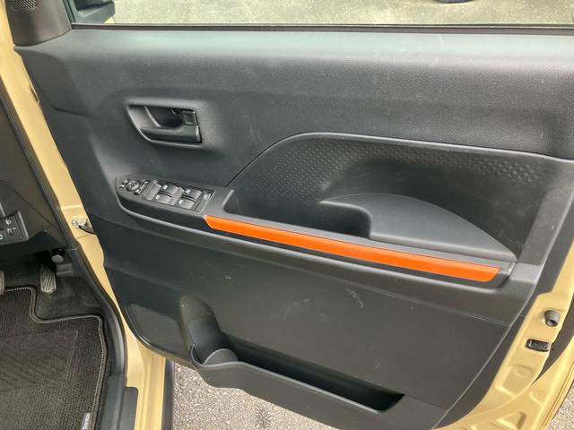 タント ファンクロス パーキングセンサー 衝突軽減システム 両側オートドア シートヒータ フルフラットシート オートLED USB接続 ルーフレール レーンキープアシスト 横滑り防止装置 LEDヘットライト パワーウィンド(17枚目)