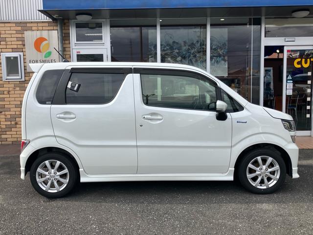 ワゴンＲ ハイブリッドＦＺ　衝突軽減ブレーキ　レーンキープアシスト　ナビＴＶ　バックカメラ　ＬＥＤヘッドライト　オートライト　フルオートエアコン　スマートキー　ＡＢＳ　電格ドアミラー付（4枚目）