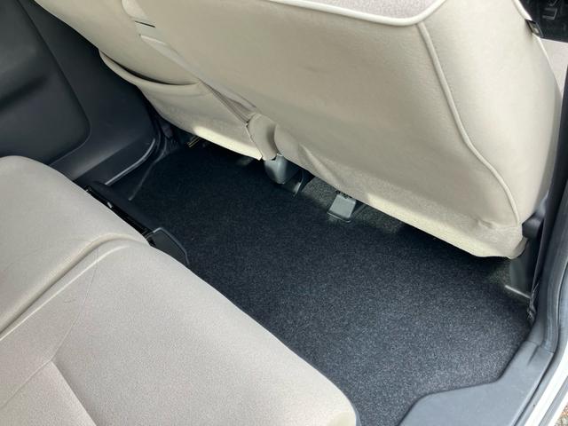 ムーヴキャンバス Ｘリミテッド　ＳＡＩＩ　ツートン　両側電動スライド　衝突軽減ブレーキ　レーンキープアシスト　ナビＴＶ　バックカメラ　Ｂｌｕｅｔｏｏｔｈ　ドラレコ　ＥＴＣ　オートライト　スマートキー（17枚目）