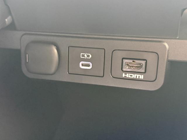 アルファードハイブリッド Ｚ　サンルーフ　チームメイト　１３．２型ＦＤＭ　Ｄミラー　１４型ディスプレイオーディオ　パノラミックビュー　純正１８ＡＷ　ＥＴＣ２．０　パワーバックドア　パワーシート　ＡＣ１００Ｖ　ドラレコ前後（62枚目）