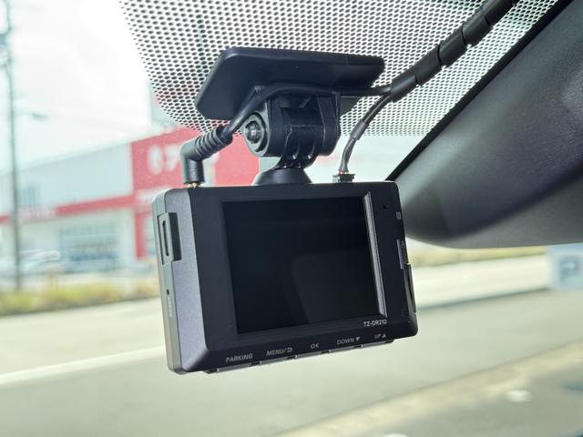 アルファードハイブリッド Ｚ　サンルーフ　チームメイト　１３．２型ＦＤＭ　Ｄミラー　１４型ディスプレイオーディオ　パノラミックビュー　純正１８ＡＷ　ＥＴＣ２．０　パワーバックドア　パワーシート　ＡＣ１００Ｖ　ドラレコ前後（73枚目）