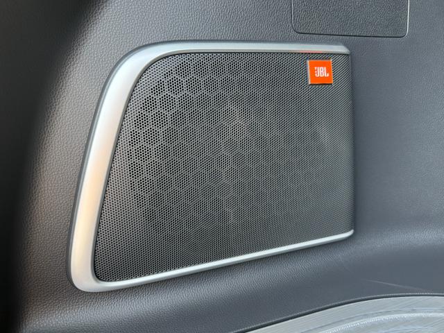 ハリアーハイブリッド Ｚ　レザーパッケージ　パノラマルーフ　モデリスタエアロ　１２．３インチＪＢＬサウンドナビ　デジタルミラー　パノラミックビュー　ブラインドスポット　本革　４ＷＤ　シートヒーター＆シートクーラー　　ＥＴＣ２．０　ＨＵＤ（65枚目）