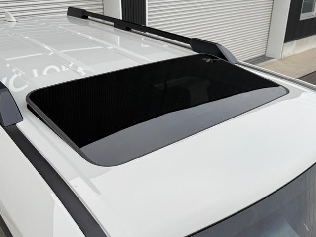 ランドクルーザー２５０ ＺＸ　サンルーフ　１２．３ＪＢＬサウンド　トヨタチームメイト　ルーフレール　パノラミックビュー　２０ＡＷ　デジタルミラー　ブラインドスポット　シートヒーター＆シートクーラー　パワーシート　パワーバックドア（3枚目）