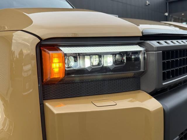 ランドクルーザー２５０ ＺＸ　サンルーフ　１２．３ＪＢＬサウンド　トヨタチームメイト　ルーフレール　パノラミックビュー　２０ＡＷ　デジタルミラー　ブラインドスポット　シートヒーター＆シートクーラー　パワーシート　パワーバックドア（20枚目）