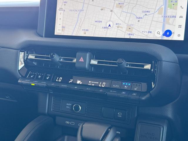 ランドクルーザー250 VX サンルーフ パノラミックビューモニター デジタルインナーミラー ブラインドスポットモニター 純正18インチアルミホイール 電動リアゲート おアワーバックドア ルーフレール トヨタチームメイト(63枚目)