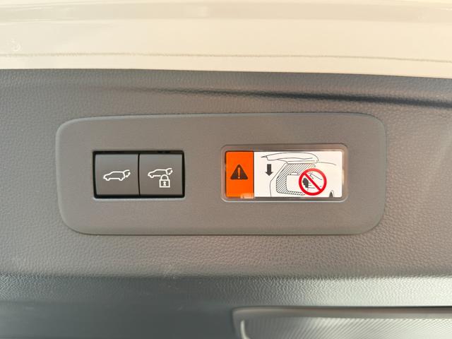 ランドクルーザー250 VX サンルーフ チームメイト 12.3インチJBLサウンドナビ パノラミックビュー デジタルインナーミラー ブラインドスポットモニター ルーフレール シートヒーター シートクーラー パワーバックドア(37枚目)