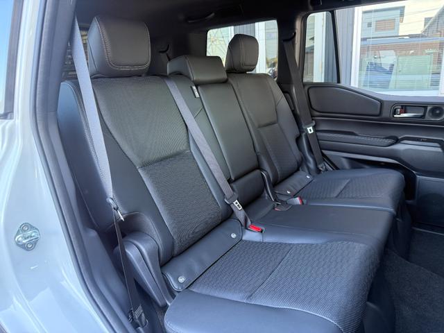 ランドクルーザー250 VX サンルーフ チームメイト 12.3インチJBLサウンドナビ パノラミックビュー デジタルインナーミラー ブラインドスポットモニター ルーフレール シートヒーター シートクーラー パワーバックドア(47枚目)