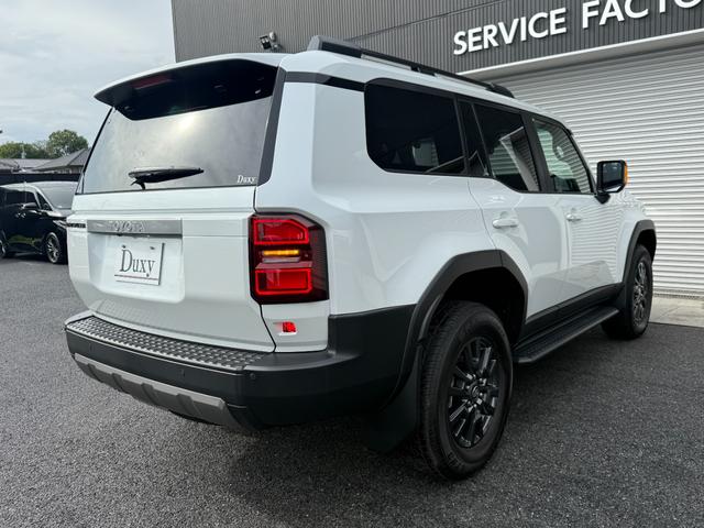 ランドクルーザー250 VX サンルーフ チームメイト 12.3インチJBLサウンドナビ 丸目ヘッドライト パノラミックビュー デジタルインナーミラー ブラインドスポットモニター ルーフレール シートヒーター シートクーラー(24枚目)