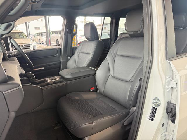 ランドクルーザー250 VX サンルーフ チームメイト 12.3インチJBLサウンドナビ 丸目ヘッドライト パノラミックビュー デジタルインナーミラー ブラインドスポットモニター ルーフレール シートヒーター シートクーラー(41枚目)