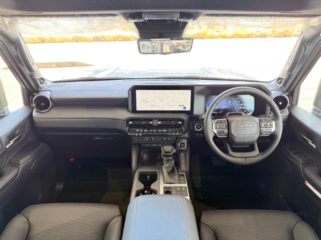 TOYOTA LAND CRUISER 250 VX