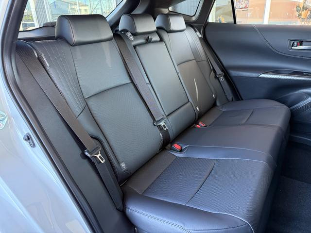 ハリアーハイブリッド Ｚ　レザーパッケージ・ナイトシェード　パノラマルーフ　ＡＣ１００Ｖ　本革　１２．３ＪＢＬサウンドナビ　パノラミックビュー　デジタルミラー　ブラインドスポット　シートヒーターシートクーラー　パワーシート　ステアリングヒーター　ＥＴＣ２．０（50枚目）