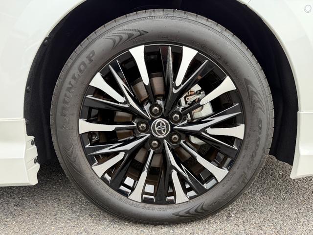 ヴェルファイアハイブリッド エグゼクティブラウンジ　モデリスタエアロ　シグネチャー　ＪＢＬサウンドナビ　サンルーフ　フリップダウンモニター　パノラミックビュー　デジタルミラー　ブラインドスポット　純正１９ＡＷ　ドラレコ前後　ＨＵＤ　　ＡＣ１００Ｖ（10枚目）