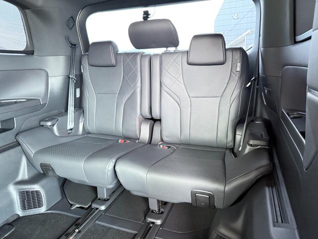 ヴェルファイアハイブリッド エグゼクティブラウンジ　モデリスタエアロ　シグネチャー　ＪＢＬサウンドナビ　サンルーフ　フリップダウンモニター　パノラミックビュー　デジタルミラー　ブラインドスポット　純正１９ＡＷ　ドラレコ前後　ＨＵＤ　　ＡＣ１００Ｖ（65枚目）