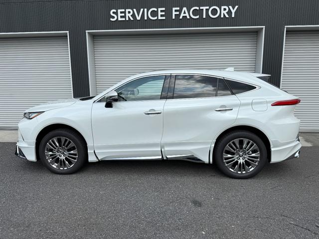 ハリアーハイブリッド Z レザーパッケージ パノラマルーフ AC100V 本革 12.3JBLサウンドナビ パノラミックビュー デジタルミラー ブラインドスポット シートヒーターシートクーラーパワーバックドア パワーシート ステアリングヒーター(12枚目)