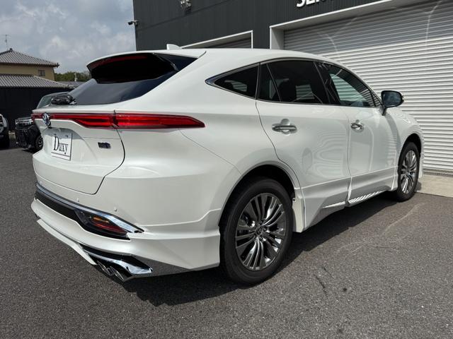 ハリアーハイブリッド Z レザーパッケージ パノラマルーフ AC100V 本革 12.3JBLサウンドナビ パノラミックビュー デジタルミラー ブラインドスポット シートヒーターシートクーラーパワーバックドア パワーシート ステアリングヒーター(26枚目)