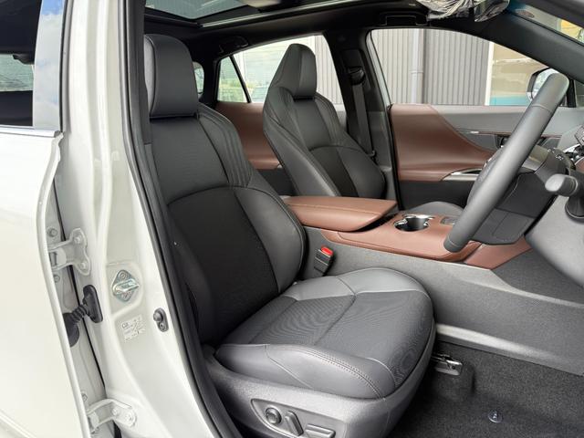 ハリアーハイブリッド Z レザーパッケージ パノラマルーフ AC100V 本革 12.3JBLサウンドナビ パノラミックビュー デジタルミラー ブラインドスポット シートヒーターシートクーラーパワーバックドア パワーシート ステアリングヒーター(42枚目)