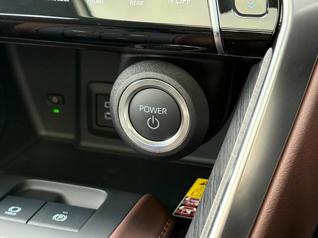 ハリアーハイブリッド Z レザーパッケージ パノラマルーフ AC100V 本革 12.3JBLサウンドナビ パノラミックビュー デジタルミラー ブラインドスポット シートヒーターシートクーラーパワーバックドア パワーシート ステアリングヒーター(61枚目)
