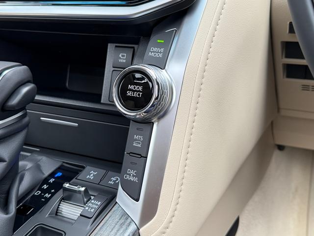 モデリスタエアロ JBLサウンド リヤデフロック ルーフレール サンルーフ後席モニター シートヒーター シートクーラー ヘッドアップディスプレイ