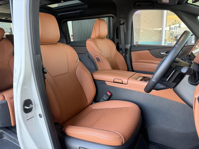 ヴェルファイアハイブリッド Z プレミア GRエアロユニバーサルステップ 独立ツインムーンルーフ 13.2フリップダウンモニター パノラミックビュー デジタルミラー ブラインドスポットモニター ドラレコ前後 HUD(40枚目)