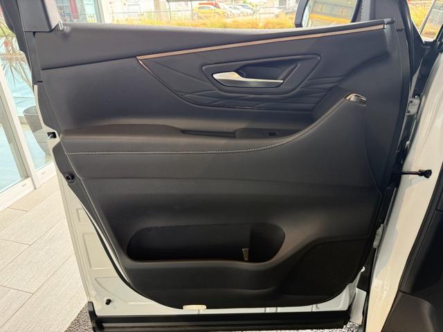 ヴェルファイアハイブリッド モデリスタエアロ シグネチャー 13.2インチフリップダウンモニター ユニバーサルステップ 独立ムーンルーフ パノラミックビュー デジタルミラー ブラインドスポットモニター ドラレコ前後 HUD(42枚目)