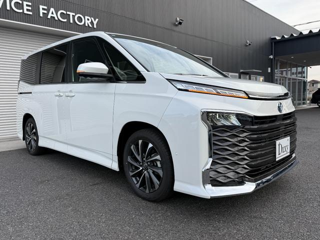 ヴォクシー ハイブリッドS-Z 10.5インチDA 13.2フリップダウンモニター 快適利便PKG 3眼LEDヘッドライト チームメイト デジタルミラー パノラミックビュー オットマン シートヒーター ドラレコ 純正17AW(14枚目)