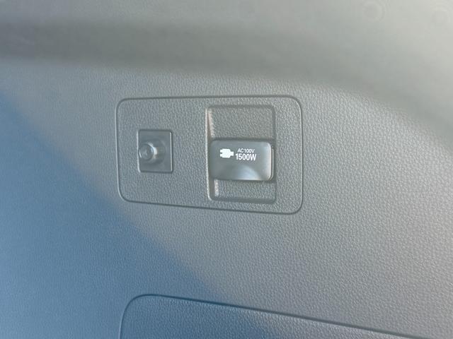 ハリアーハイブリッド Z レザーパッケージ・ナイトシェード パノラマルーフ AC100V 本革 12.3JBLサウンドナビ パノラミックビュー デジタルミラー ブラインドスポット シートヒーターシートクーラー パワーシート ステアリングヒーター ETC2.0(38枚目)