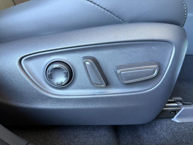 ハリアーハイブリッド Z レザーパッケージ・ナイトシェード パノラマルーフ AC100V 本革 12.3JBLサウンドナビ パノラミックビュー デジタルミラー ブラインドスポット シートヒーターシートクーラー パワーシート ステアリングヒーター ETC2.0(47枚目)