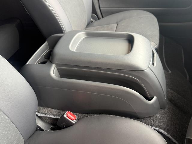 ハイエースバン スーパーＧＬ　ダークプライムＩＩ　Ｒ７．４ハイエース　スパーＧＬダークプライム２　４ＷＤ　黒　ＡＬＰＩＮＥディスプレイオーディオ　デジタルインナーミラー　ＥＴＣ（35枚目）