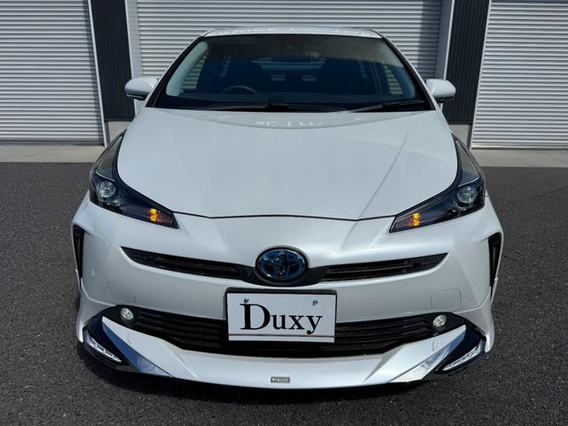 プリウス Ａツーリングセレクション・ブラックエディション　８インチディスプレイオーディオ　モデリスタエアロ　デジタルミラー　ＴＶ視聴　パノラミックビューモニター　シートヒーター　ＡＣ１００Ｖ　純正１７インチアルミホイール　レーダー　ＥＴＣ２．０　ドラレコ前後（10枚目）