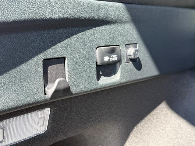 プリウス Ａツーリングセレクション・ブラックエディション　８インチディスプレイオーディオ　モデリスタエアロ　デジタルミラー　ＴＶ視聴　パノラミックビューモニター　シートヒーター　ＡＣ１００Ｖ　純正１７インチアルミホイール　レーダー　ＥＴＣ２．０　ドラレコ前後（38枚目）