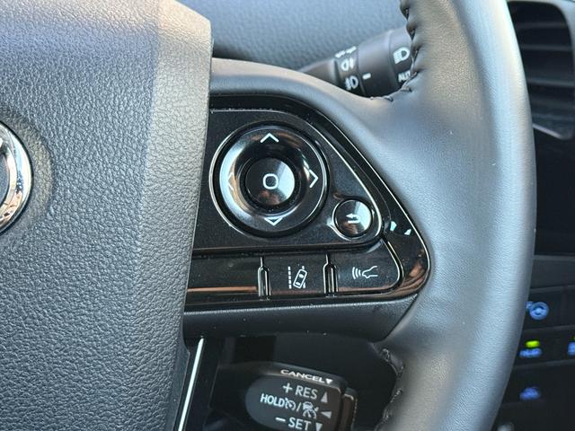 プリウス Ａツーリングセレクション・ブラックエディション　８インチディスプレイオーディオ　モデリスタエアロ　デジタルミラー　ＴＶ視聴　パノラミックビューモニター　シートヒーター　ＡＣ１００Ｖ　純正１７インチアルミホイール　レーダー　ＥＴＣ２．０　ドラレコ前後（54枚目）