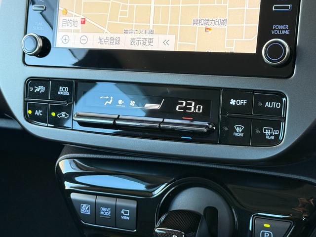 プリウス Ａツーリングセレクション・ブラックエディション　８インチディスプレイオーディオ　モデリスタエアロ　デジタルミラー　ＴＶ視聴　パノラミックビューモニター　シートヒーター　ＡＣ１００Ｖ　純正１７インチアルミホイール　レーダー　ＥＴＣ２．０　ドラレコ前後（60枚目）