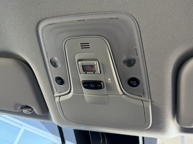 プリウス Ａツーリングセレクション・ブラックエディション　８インチディスプレイオーディオ　モデリスタエアロ　デジタルミラー　ＴＶ視聴　パノラミックビューモニター　シートヒーター　ＡＣ１００Ｖ　純正１７インチアルミホイール　レーダー　ＥＴＣ２．０　ドラレコ前後（65枚目）