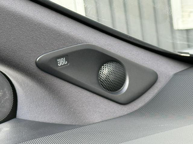 ヴェルファイア Ｚ　プレミア　寒冷地仕様　ＪＢＬサウンド　デジタルインナーミラー　ヘッドアップディスプレイユニバーサルステップ　ムーンルーフ　リアフォグランプ　フリップダウンモニター（4枚目）