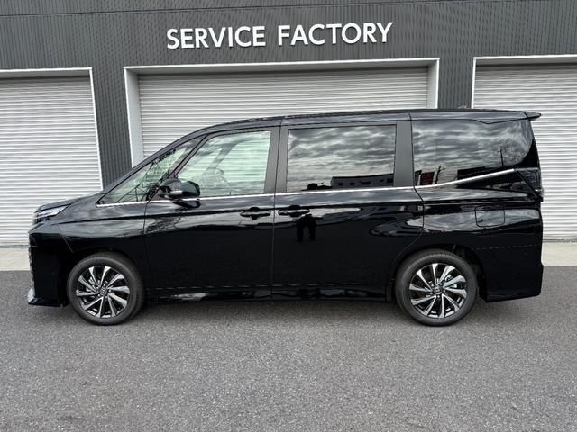 ヴォクシー ハイブリッドS-Z 快適利便パッケージ デジタルインナーミラー ヘッドアップディスプレイ チームメイト 10.5ディスプレイオーディオ パノラマビュー 13.2フリップダウンモニター(12枚目)