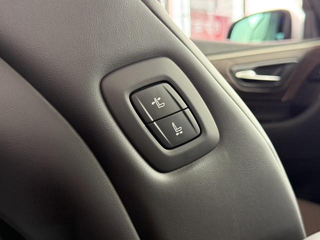 ヴェルファイアハイブリッド エグゼクティブラウンジ モデリスタエアロ シグネチャー JBLサウンドナビ サンルーフ フリップダウンモニター パノラミックビュー デジタルミラー ブラインドスポット 純正19AW ドラレコ前後 HUD AC100V(54枚目)