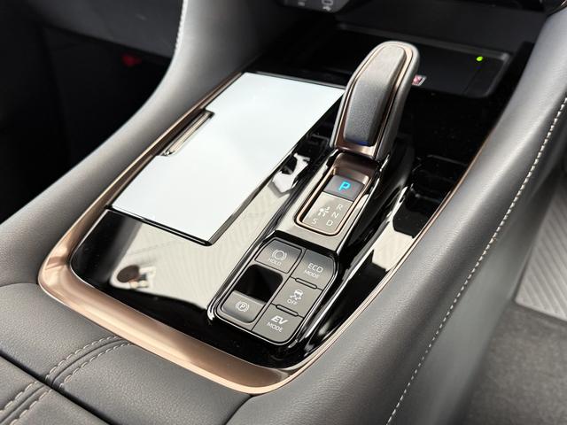 アルファードハイブリッド Z サンルーフ チームメイト 13.2型後席モニター ステップ HUD デジタルミラー 14型ディスプレイオーディオ パノラミックビュー ブラインドスポット ETC2.0 シートクーラー シートヒーター(65枚目)