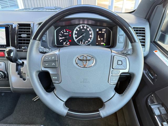 ハイエースバン 7インチナビ デジタルミラー 両側PWスライド パノラミックビュー 4WD バックカメラ TV ステアリングスイッチ 純正タイヤ プッシュスタート オートハイビーム スペアタイヤ 電動格納ミラー(52枚目)