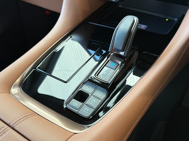 ヴェルファイアハイブリッド Z プレミア GRエアロユニバーサルステップ 独立ツインムーンルーフ 13.2フリップダウンモニター パノラミックビュー デジタルミラー ブラインドスポットモニター ドラレコ前後 HUD(61枚目)