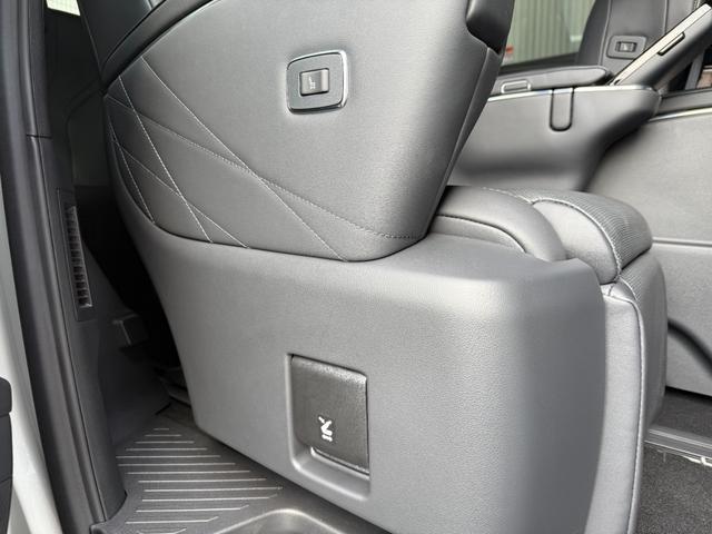 アルファードハイブリッド エグゼクティブラウンジ モデリスタエアロ グリルカバー ツインムーンルーフ デジタルインナーミラー ヘッドアップディスプレイ 13.2インチフリップダウンモニター 電動リアゲート ブラインドスポットモニター(58枚目)