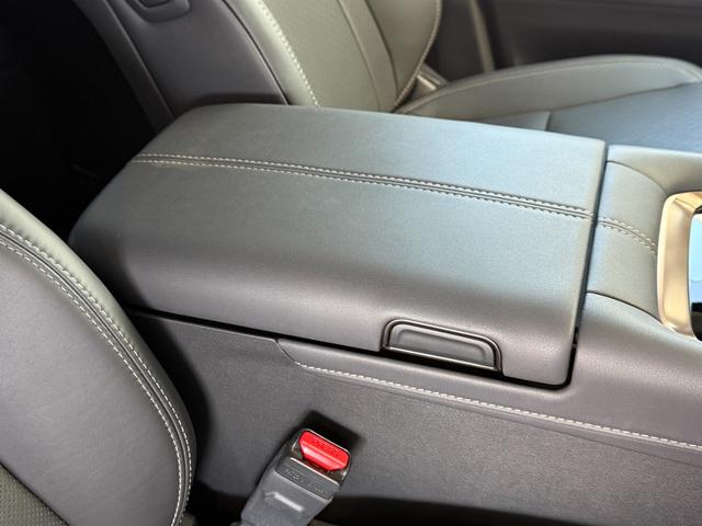 ヴェルファイアハイブリッド Ｚ　プレミア　モデリスタエアロ　　ツインムーンルーフ　デジタルインナーミラー　１３．２インチフリップダウンモニター　ヘッドアップディスプレイ　ドラレコ前後　プレミアムサウンド　スペアタイヤ（62枚目）