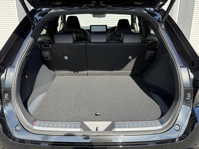 ハリアーハイブリッド Z レザーパッケージ・ナイトシェード パノラマルーフ リアフォグランプ AC100V 本革 JBLサウンド ナビ パノラミックビュー デジタルミラー ブラインドスポット シートヒーターシートクーラー パワーシート ETC2.0(35枚目)